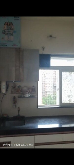 Room in 2 BHK Apartment at Pallavi Chhaya CHS, Chembur – for Rent