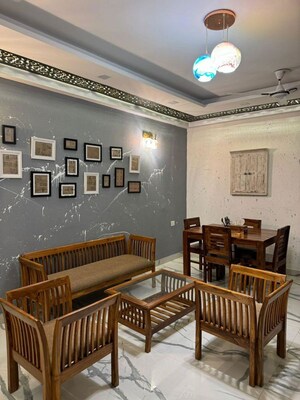 3 BHK Builder Floor For Rent in Malviya Nagar