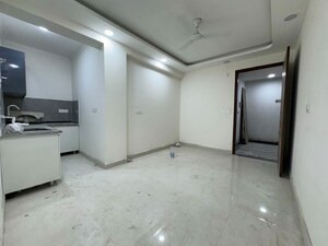 Room in 1 BHK Apartment at Chattarpur – for Rent