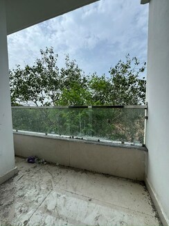 1 BHK + Servant Room,Extra Room Apartment For Rent in Chattarpur