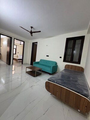 1 BHK Apartment For Rent in Chattarpur