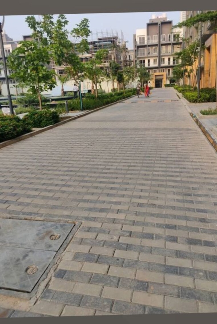 Balcony, smart-world-orchard 3 Bedroom 1650 Sq.Ft. Builder Floor In Sector 61 Gurgaon 10613824