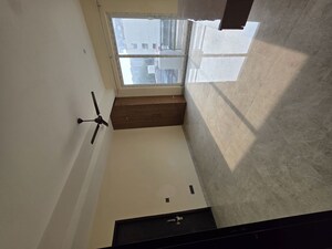 Staircase in 3 BHK Builder Floor at Sushant Lok 2, Sector 57 – for Rent