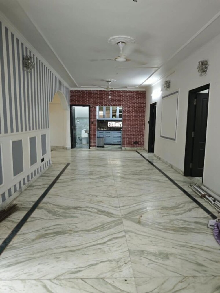 Room, maharishi-dayanand-cghs 3 Bedroom 1700 Sq.Ft. Apartment In Vasant Kunj Delhi 10613871