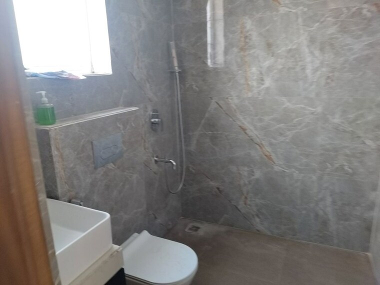 Bathroom, malwa-escon-primera 3 Bedroom 1750 Sq.Ft. Apartment In International Airport Road Zirakpur 10613884