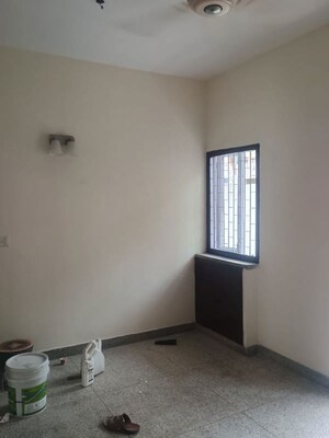 Room in 1 BHK Builder Floor at Greater Kailash I – for Rent