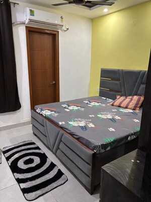 Bedroom in 3 BHK Apartment at Sunshine Enclave, Vip Road – for Rent