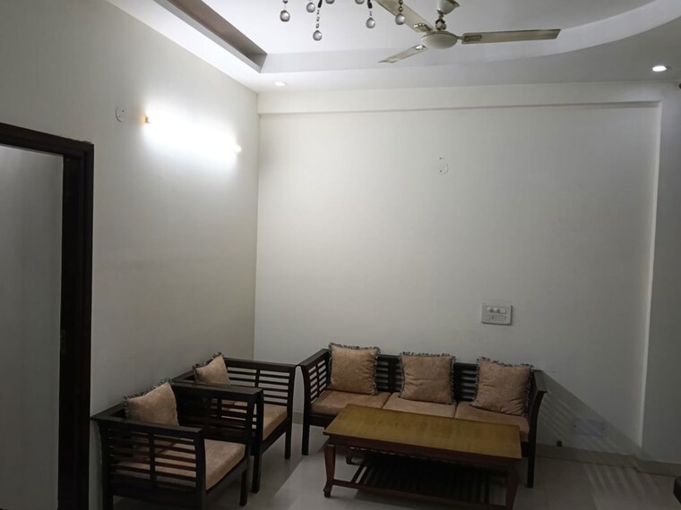 Bedroom, silver-city-extention 3 Bedroom 1650 Sq.Ft. Apartment In Vip Road Zirakpur 10613898