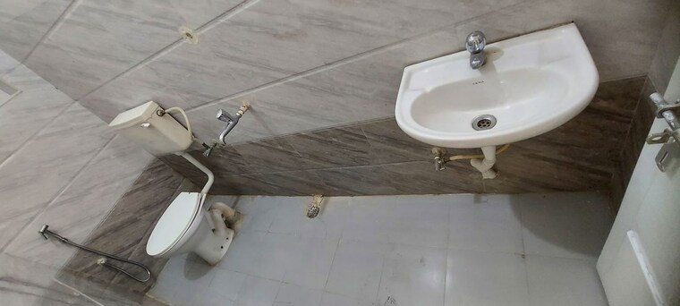 Bathroom, rt nagar 2 Bedroom 720 Sq.Ft. Independent House In Rt Nagar Bangalore 10613913