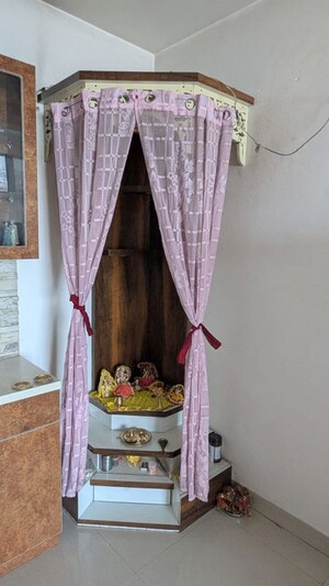 Furnished Amenities in 3 BHK Apartment at Shalimar One World, Gomti Nagar – for Rent