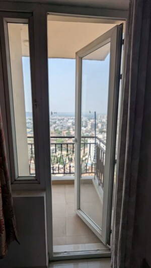 Building Lobby in 3 BHK Apartment at Shalimar One World, Gomti Nagar – for Rent