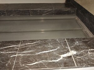 Furnished Amenities in 3 BHK Builder Floor at Defence Colony – for Rent