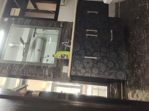 Gym in 3 BHK Builder Floor at Defence Colony – for Rent