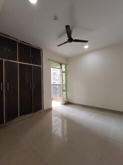 3 BHK + Extra Room Apartment For Sale in Amrapali Verona Heights Phase II