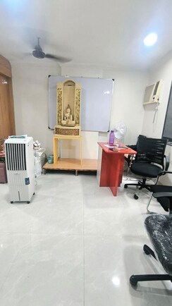 Office Space For Rent in Star Mall