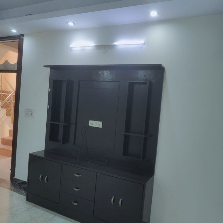 undefined, sector 55 3 Bedroom 1800 Sq.Ft. Builder Floor In Sector 55 Gurgaon 10614012