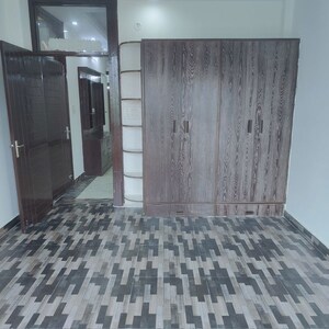 Bedroom in 3 BHK Builder Floor at Sector 55 – for Rent