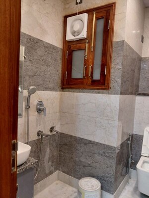Bathroom in 2 BHK Builder Floor at RWA Apartments Sector 47, Sector 47 – for Rent