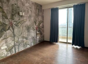 Room in 3 BHK Apartment at M3M Golf Estate, Sector 65 – for Sale