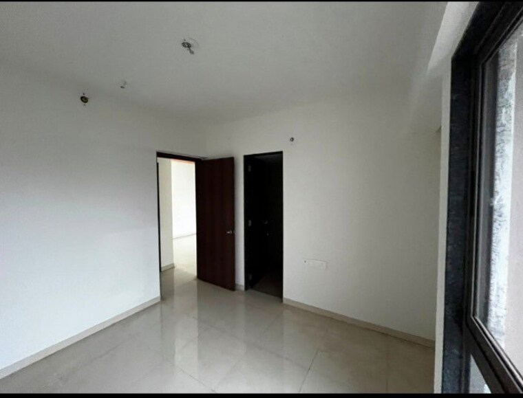 Room, runwal-eirene 2 Bedroom 568 Sq.Ft. Apartment In Balkum Pada Thane 10614035