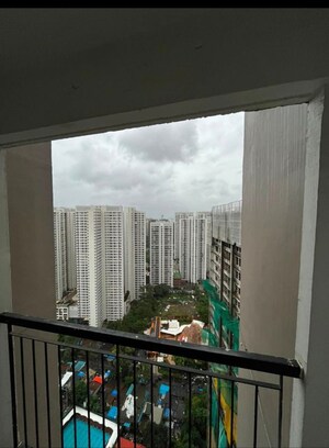 Kitchen in 2 BHK Apartment at Runwal Eirene, Balkum Pada – for Sale