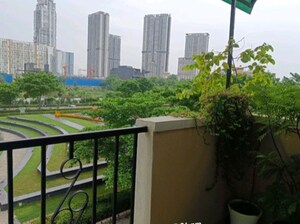 Balcony in 3 BHK Builder Floor at Emaar MGF Emerald Hills, Sector 65 – for Sale