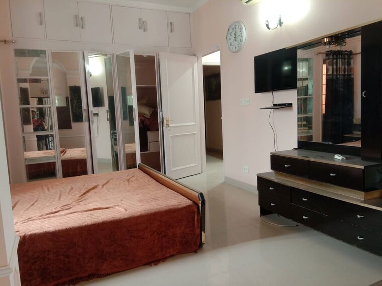 Living Room, vasant vihar 3 Bedroom 2400 Sq.Ft. Builder Floor In Vasant Vihar Delhi 10614044