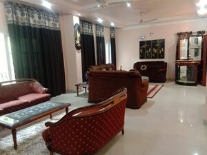 3 BHK Builder Floor For Rent in Vasant Vihar