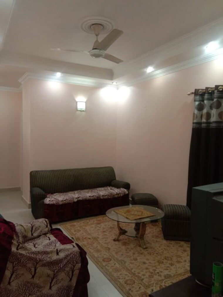Living Room, vasant vihar 3 Bedroom 2400 Sq.Ft. Builder Floor In Vasant Vihar Delhi 10614044