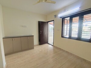 Room in 1 RK Penthouse at SS Arcade HSR Layout, Hsr Layout – for Rent