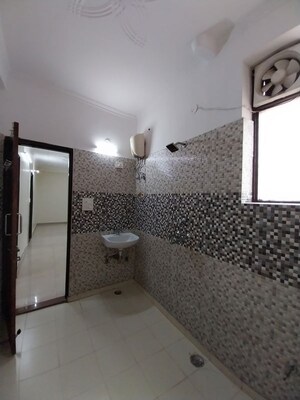 Bathroom in 4 BHK Builder Floor at Sector 47 – for Rent