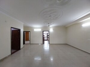 4 BHK Builder Floor For Rent in Sector 47
