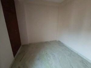 Room in 3 BHK Builder Floor at Sector 47 – for Rent
