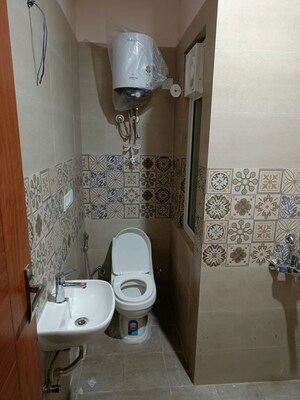 Bathroom in 3 BHK Builder Floor at Sector 47 – for Rent