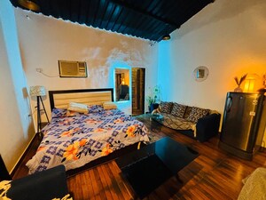 Bedroom in 4 BHK Villa at Gwal Pahari – for Rent