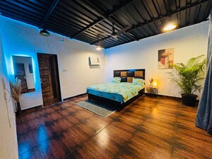 Parking in 4 BHK Villa at Gwal Pahari – for Rent