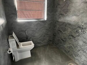 Bathroom in 4 BHK Villa at Gwal Pahari – for Rent