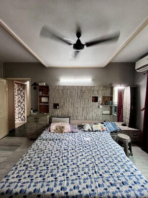 Bedroom in 2 BHK Apartment at Hiranandani Estate, Ghodbunder Road – for Sale