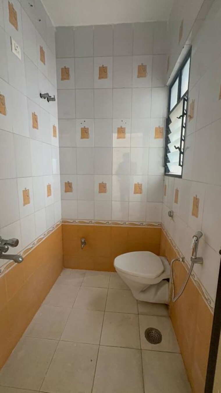 Bathroom, vishal nagar 2 Bedroom 1660 Sq.Ft. Penthouse In Vishal Nagar Pune 10614076