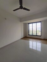 1 BHK 600 Sq.Ft. Apartment in Gurukrupa Marina Enclave