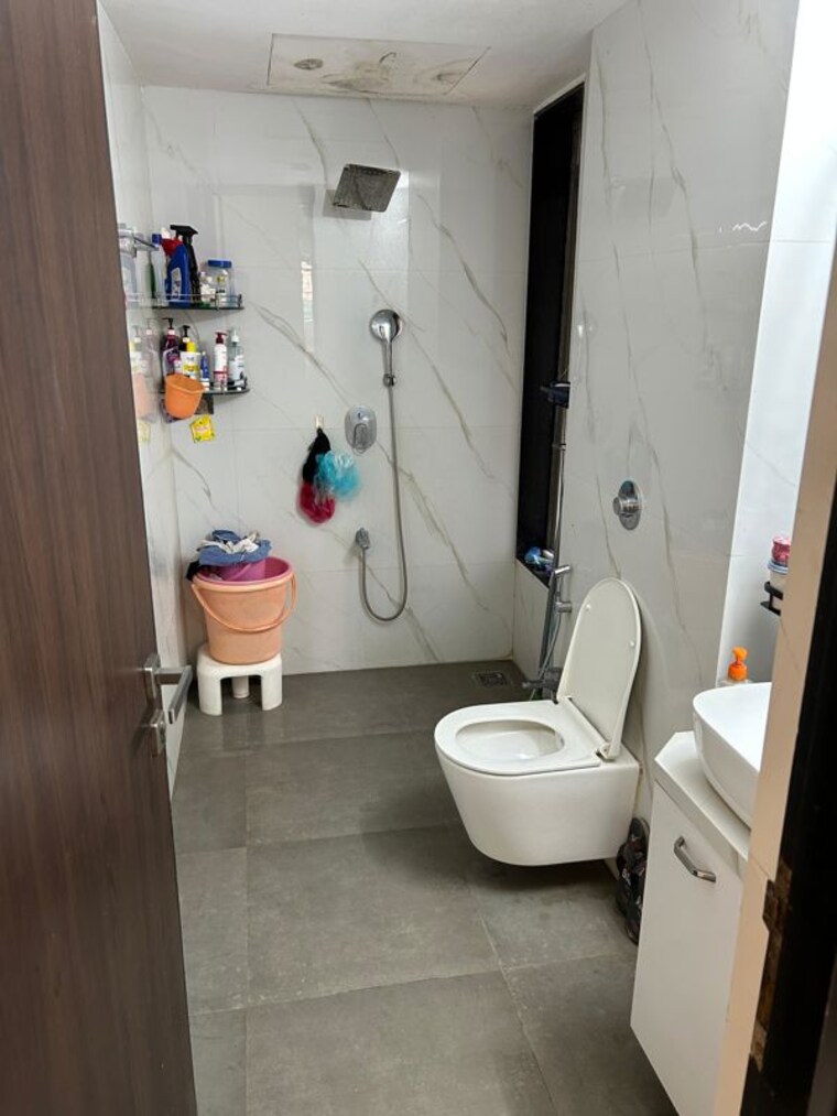 Bathroom, lodha-splendora 2 Bedroom 1206 Sq.Ft. Apartment In Ghodbunder Road Thane 10614092