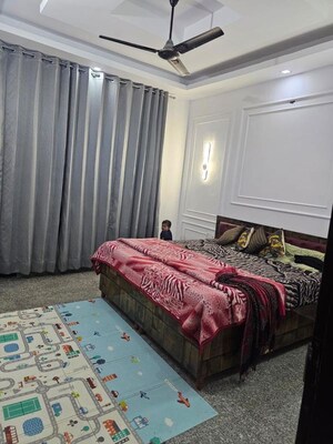 Bedroom in 3 BHK Builder Floor at Sector 9a – for Sale
