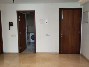 Room in 1 BHK Apartment at One Hiranandani Park, Ghodbunder Road – for Rent
