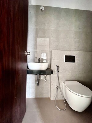 Bathroom in 1 BHK Apartment at Raymond Ten X Habitat, Pokhran Road No Two – for Rent
