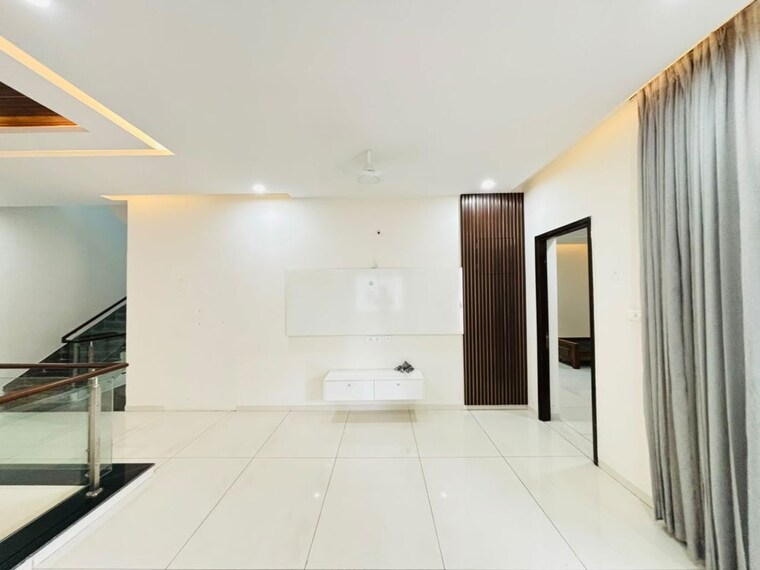 Hall, rajapushpa-green-dale 5 Bedroom 5660 Sq.Ft. Villa In Tellapur Hyderabad 10614133
