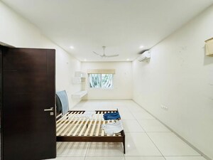 Bedroom in 5 BHK Villa at Rajapushpa Green Dale, Tellapur – for Rent