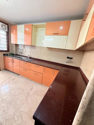 Kitchen in 2 BHK Builder Floor at Sector 57 – for Rent