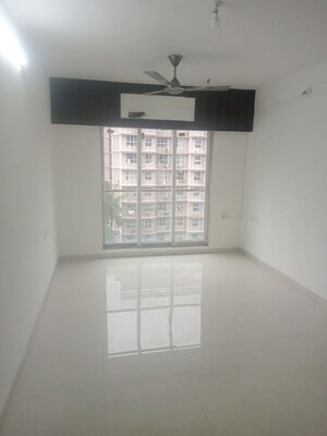 Bedroom in 2 BHK Apartment at Chembur – for Rent
