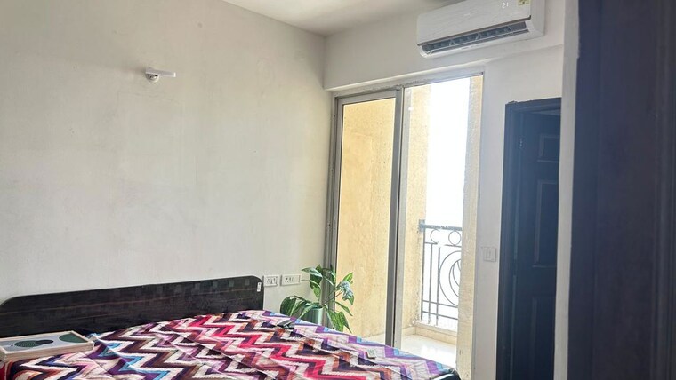 Bedroom, prateek-grand-city 1.5 Bedroom 770 Sq.Ft. Apartment In Siddharth Vihar Ghaziabad 10614159