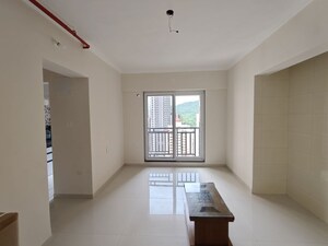 Room in 1 BHK Apartment at Raunak Bliss, Ghodbunder Road – for Rent